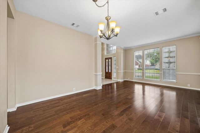 7614 Broken Oak Lane, Sugar Land, TX 77479