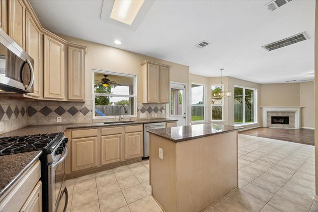 7614 Broken Oak Lane, Sugar Land, TX 77479