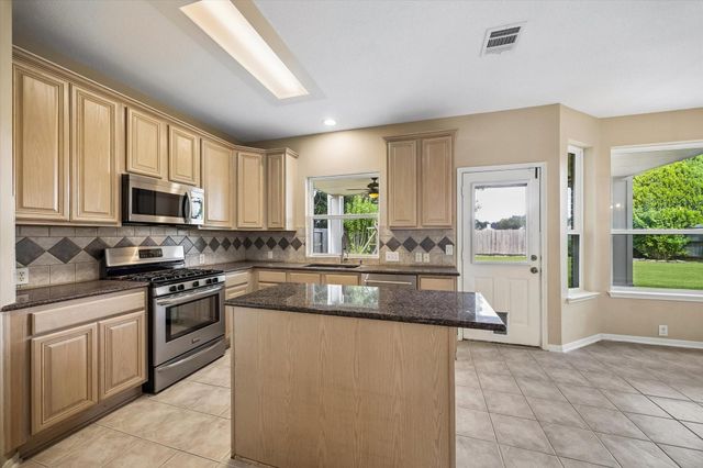 7614 Broken Oak Lane, Sugar Land, TX 77479