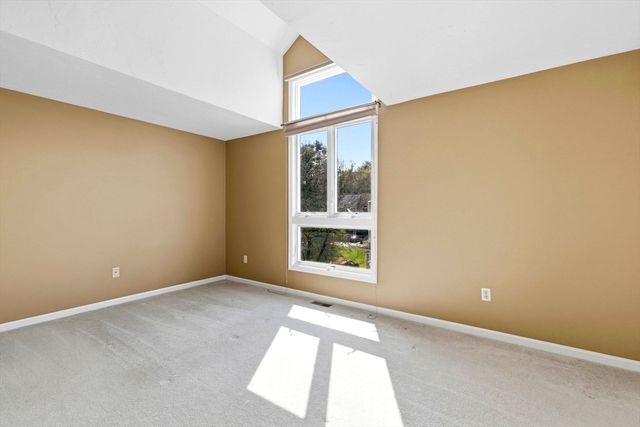 849 Boston Post Rd E 3G, Marlborough, MA 01752