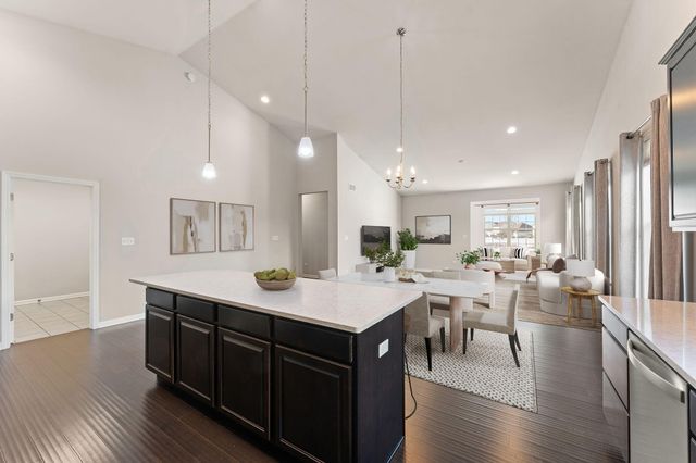 10384 Redwood Drive, St. John, IN 46373