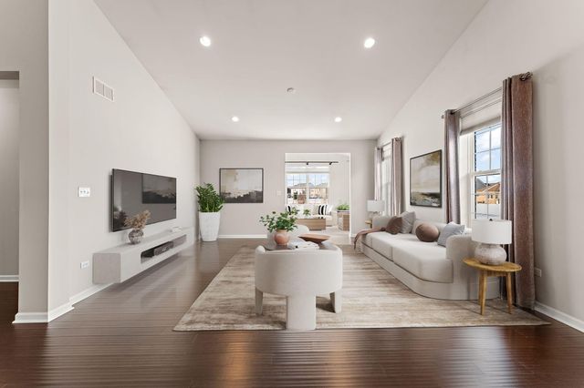 10384 Redwood Drive, St. John, IN 46373