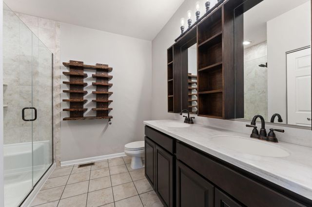 10384 Redwood Drive, St. John, IN 46373