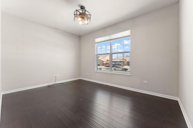 10384 Redwood Drive, St. John, IN 46373