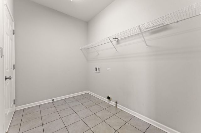 10384 Redwood Drive, St. John, IN 46373