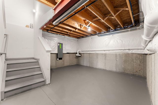 10384 Redwood Drive, St. John, IN 46373