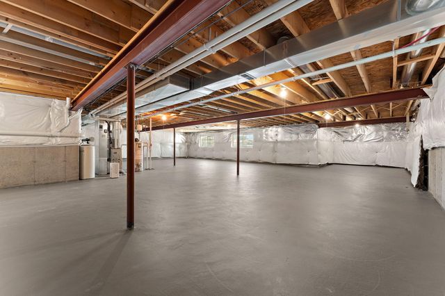 10384 Redwood Drive, St. John, IN 46373