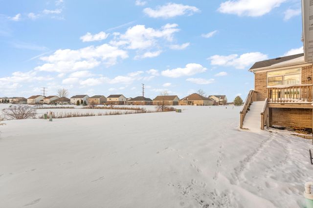 10384 Redwood Drive, St. John, IN 46373