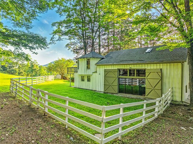 926 Peekskill Hollow Road, Putnam Valley, NY 10579
