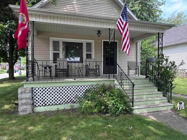 2417 Division Street, Port Huron Twp, MI 48060