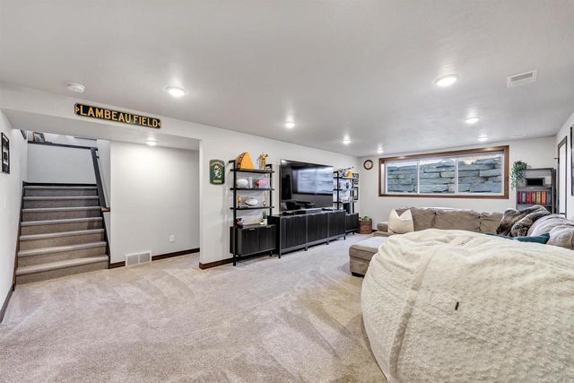 1636 DRUSILLAS WAY, Green Bay, WI 54313