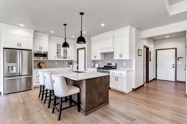 1636 DRUSILLAS WAY, Green Bay, WI 54313