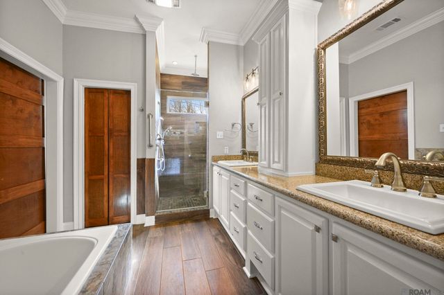 25836 Royal Troon Ave, Denham Springs, LA 70726