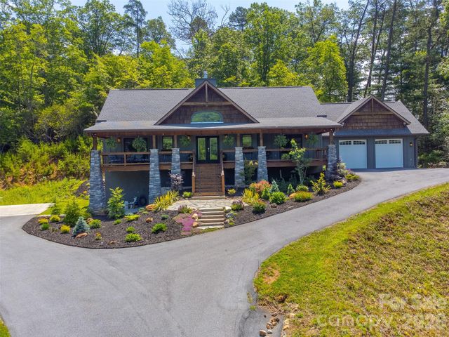 275 Rivers Whisper Lane, Franklin, NC 28734