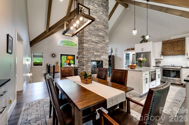 275 Rivers Whisper Lane, Franklin, NC 28734