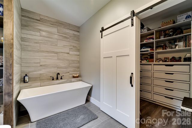 275 Rivers Whisper Lane, Franklin, NC 28734