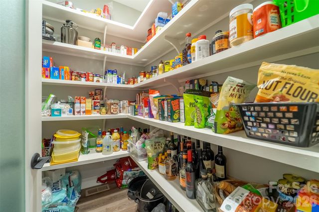 275 Rivers Whisper Lane, Franklin, NC 28734