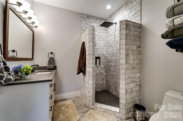 275 Rivers Whisper Lane, Franklin, NC 28734