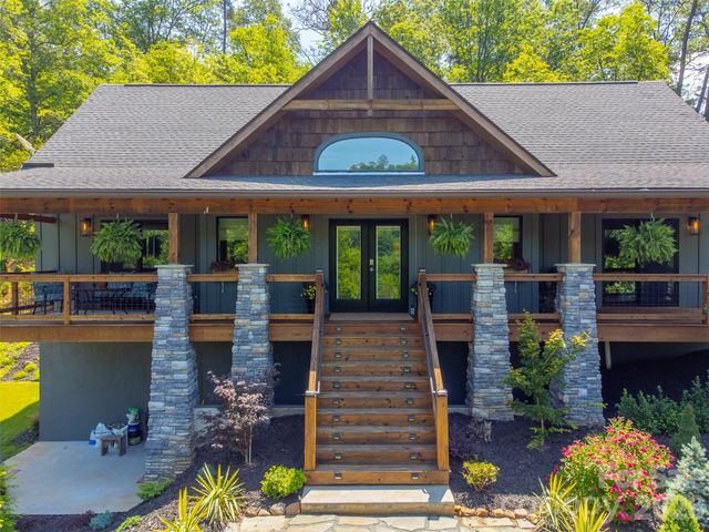 275 Rivers Whisper Lane, Franklin, NC 28734