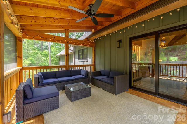 275 Rivers Whisper Lane, Franklin, NC 28734