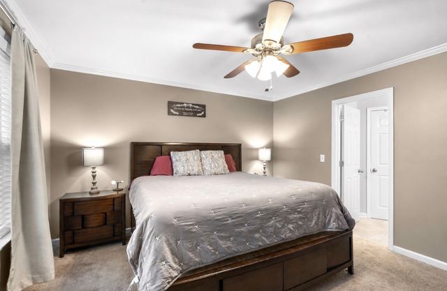 160 Lena Loop, Burns, TN 37029