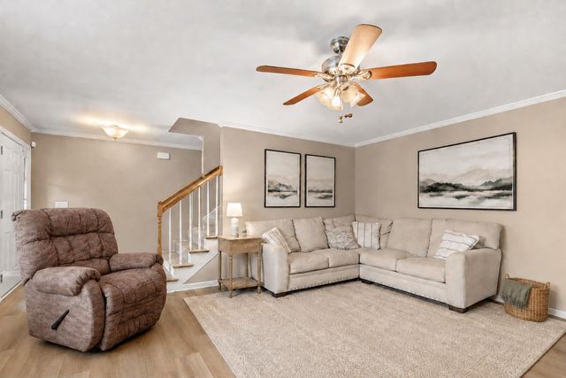 160 Lena Loop, Burns, TN 37029