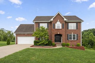 160 Lena Loop, Burns, TN 37029