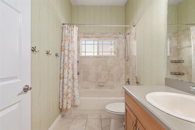 14273 NW 29TH AVENUE, Gainesville, FL 32606