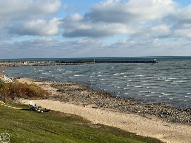 5747 Main Street, Lexington, MI 48450