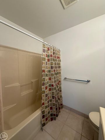 5747 Main Street, Lexington, MI 48450