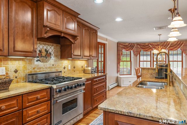 243 Terry Road, Hartford, CT 06105