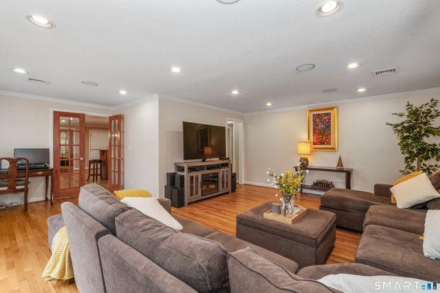 243 Terry Road, Hartford, CT 06105