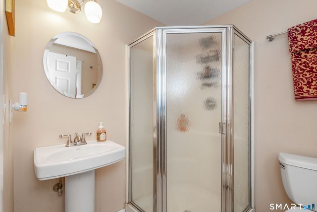 243 Terry Road, Hartford, CT 06105