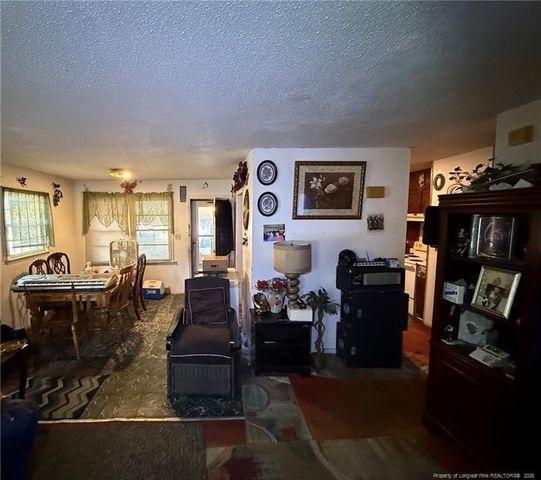 112 Victoria Drive, Parkton, NC 28371