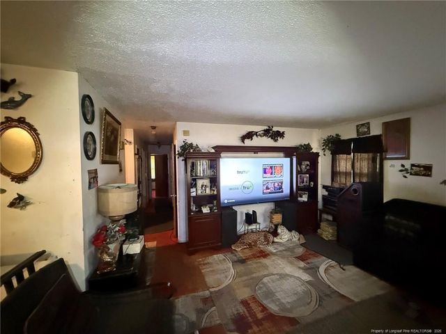 112 Victoria Drive, Parkton, NC 28371