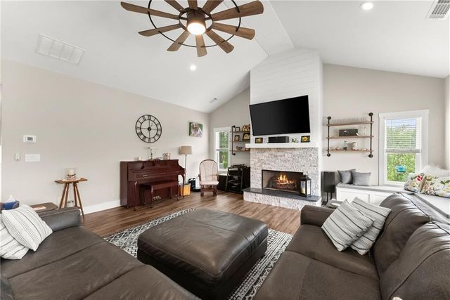 5728 Brickhampton Court, Clermont, GA 30527
