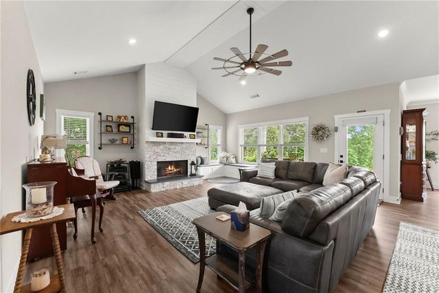 5728 Brickhampton Court, Clermont, GA 30527