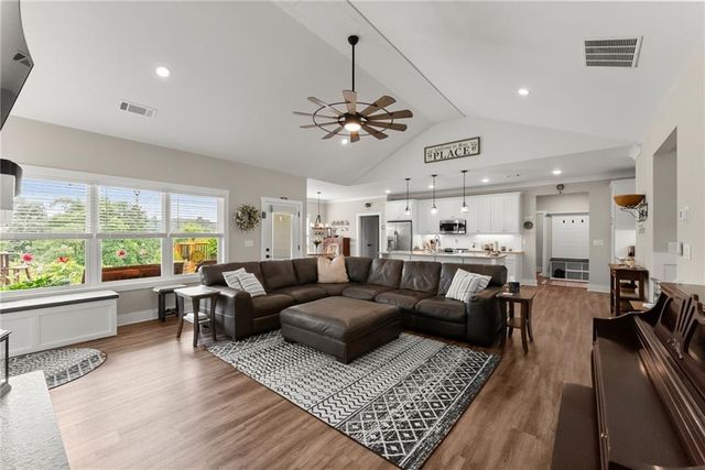 5728 Brickhampton Court, Clermont, GA 30527