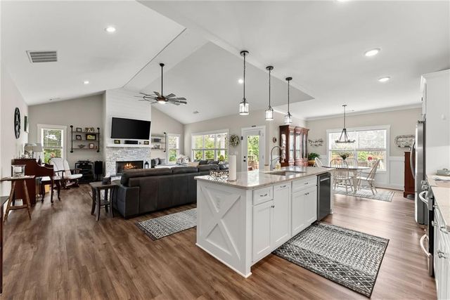 5728 Brickhampton Court, Clermont, GA 30527