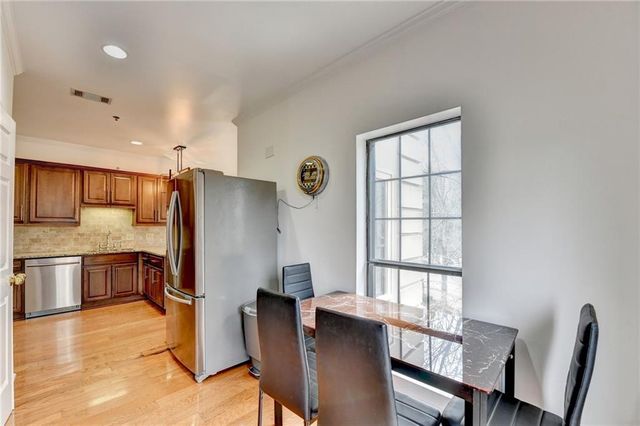 2865 Lenox NE Road 409, Atlanta, GA 30324