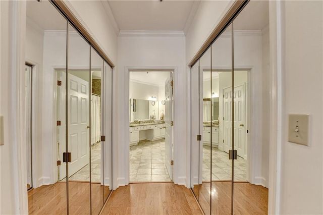 2865 Lenox NE Road 409, Atlanta, GA 30324