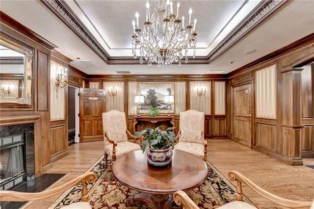 2865 Lenox NE Road 409, Atlanta, GA 30324