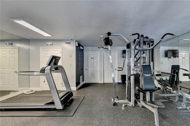 2865 Lenox NE Road 409, Atlanta, GA 30324