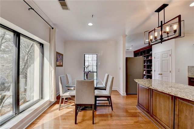 2865 Lenox NE Road 409, Atlanta, GA 30324