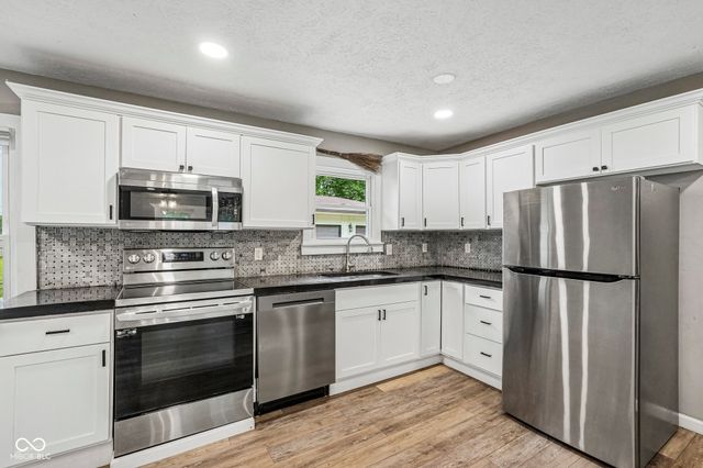 3910 Adams Drive, Martinsville, IN 46151