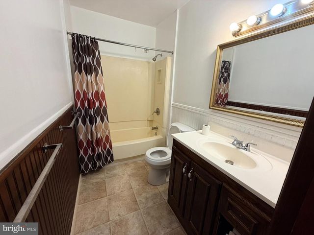 121 HIGH ST, Hagerstown, MD 21740