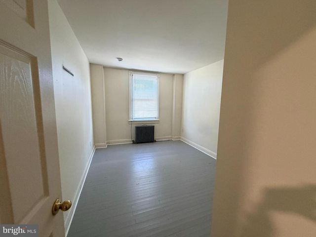 121 HIGH ST, Hagerstown, MD 21740
