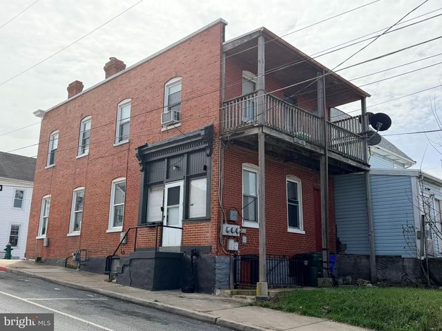 121 HIGH ST, Hagerstown, MD 21740