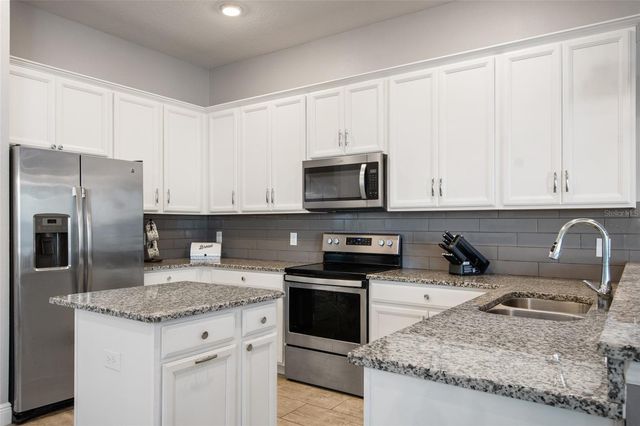 2241 WHITE FEATHER LOOP, Winter Garden, FL 34787