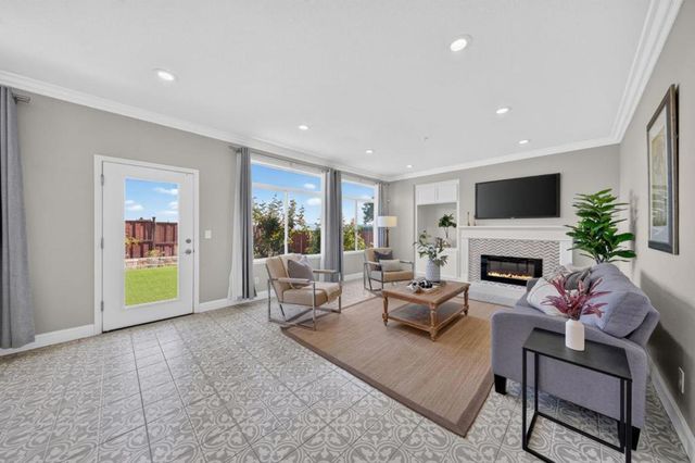 2729 Mira Bella Circle, Morgan Hill, CA 95037